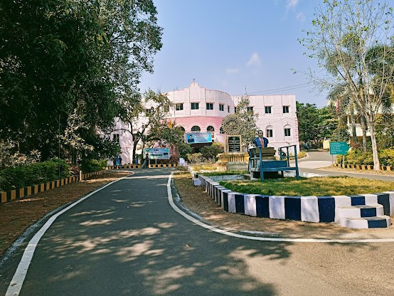 డిగ్రీ ఇంటర్న్ షిప్ ఫీజు చెల్లించేందుకు నేడే లాస్ట్