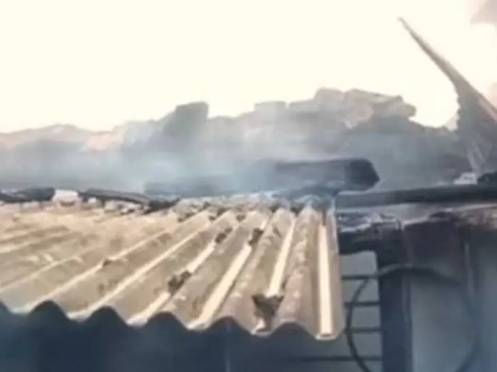 మహ్మదాబాద్‌లో షార్ట్ సర్క్యూట్.. ఇల్లు దగ్ధం