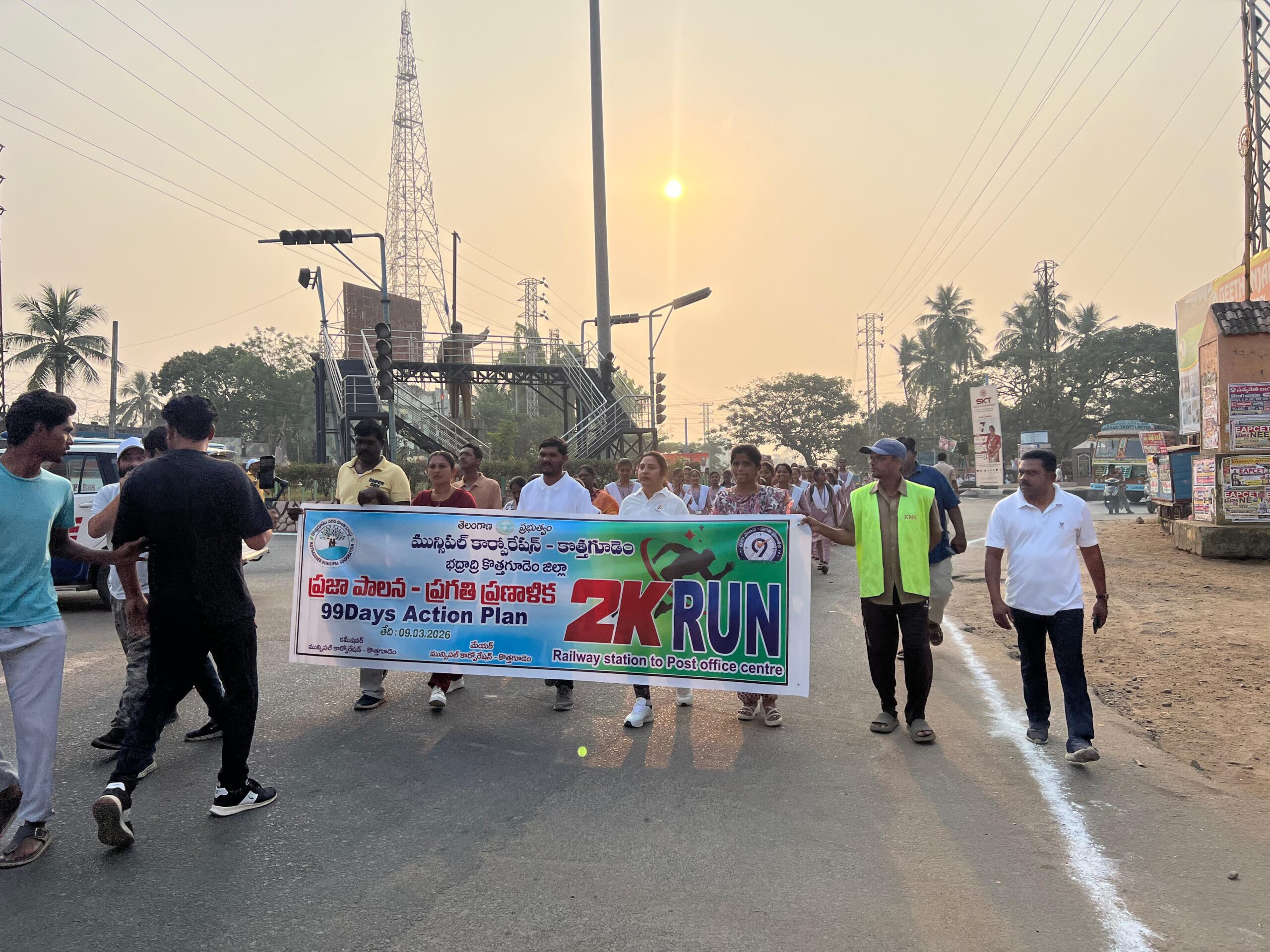 టూ కే రన్ ప్రారంభించిన కార్పొరేషన్ మేయర్