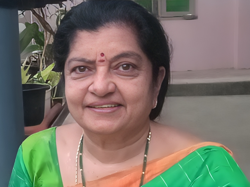 జిల్లా సర్వోదయ మండలి వైస్ ప్రెసిడెంట్‌గా ఝాన్సీలక్ష్మీ