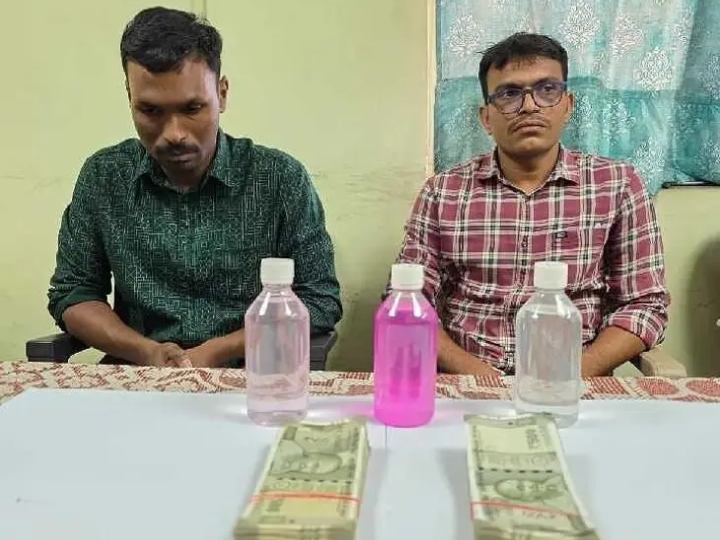 రెడ్ హ్యాండెడ్‌గా ఏసీబీకి చిక్కిన ఎస్సైలు.!