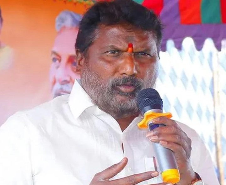 మైనార్టీల సంక్షేమానికి కట్టుబడి ఉన్నాం: మంత్రి