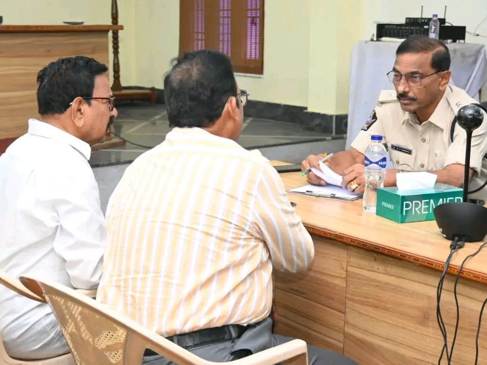 ఎస్పీ గ్రీవెన్స్‌కు 47 వినతులు