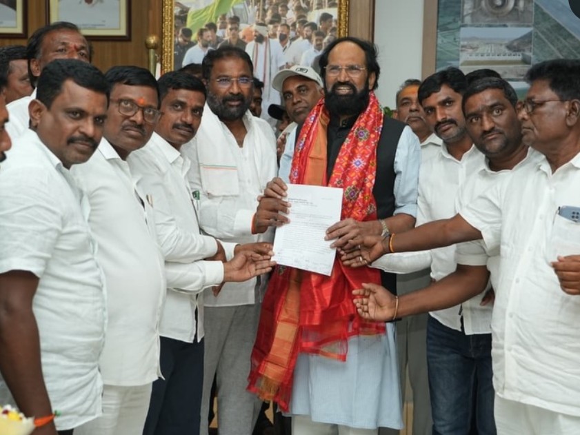 పునరావాసం కల్పించాలని మంత్రికి వినతి