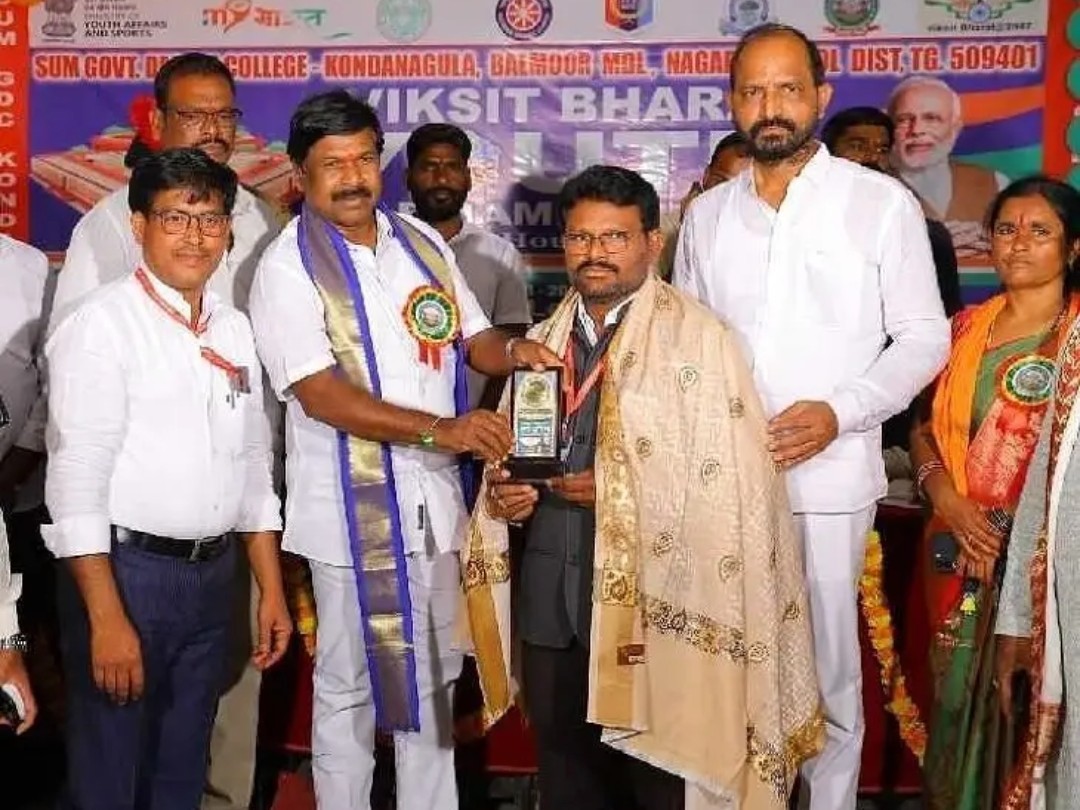 యువతలో నాయకత్వ లక్షణాలు పెంపొందించాలి: ఎమ్మెల్యే