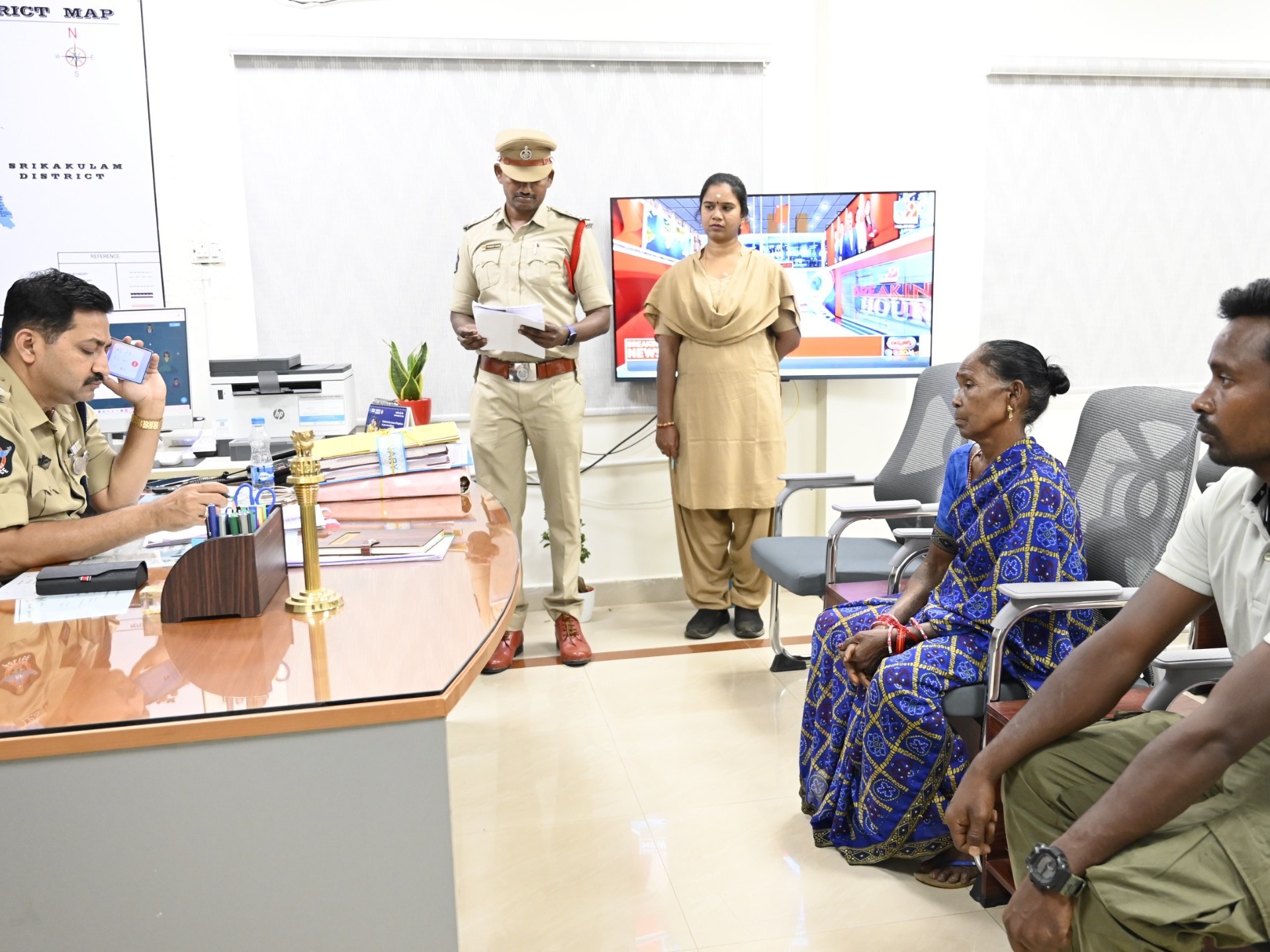 పీజీఆర్ఎస్ నిర్వహించిన ఎస్పీ