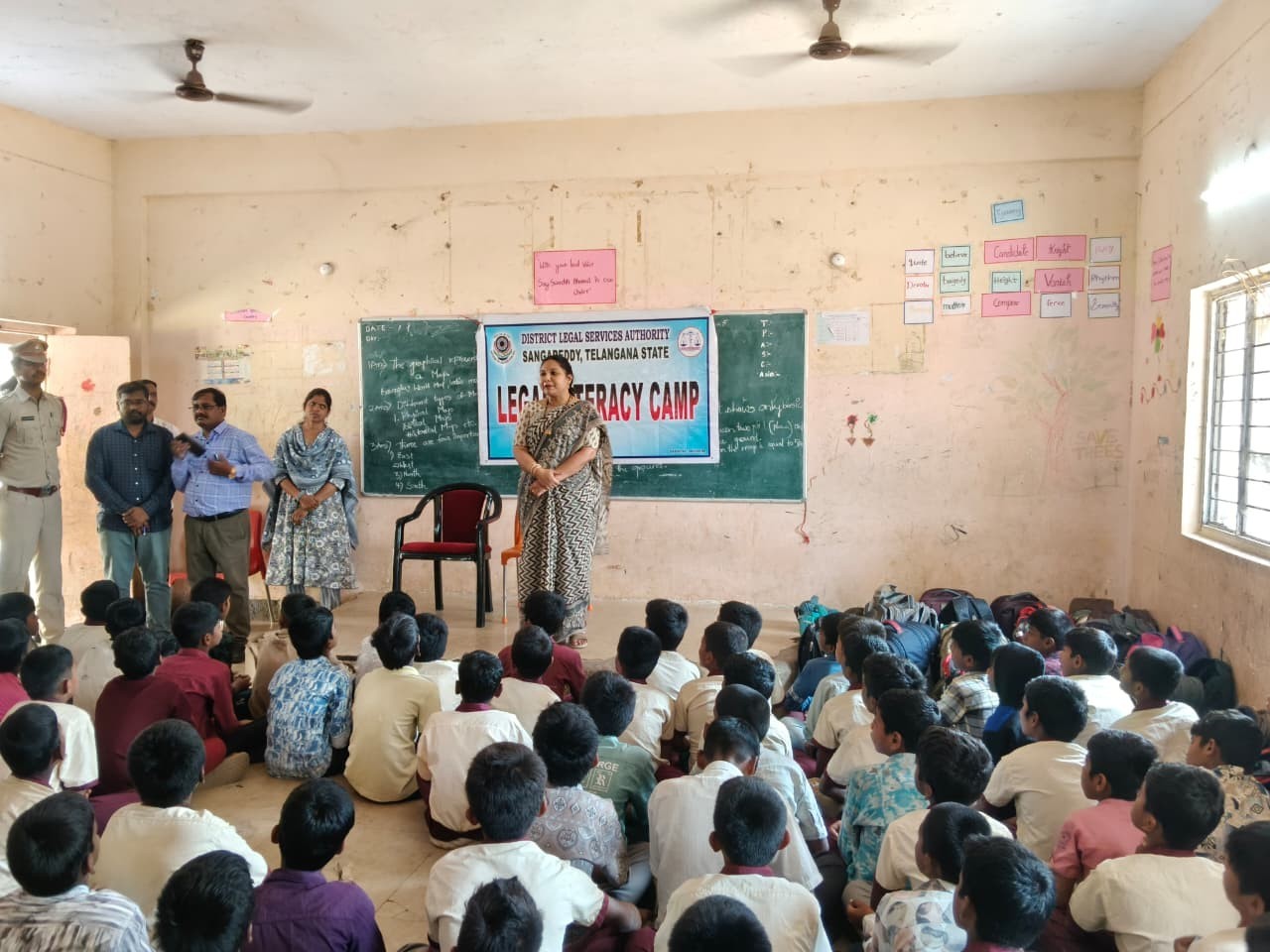 ‘విద్యార్థులకు చట్టాలపై అవగాహన ఉండాలి’