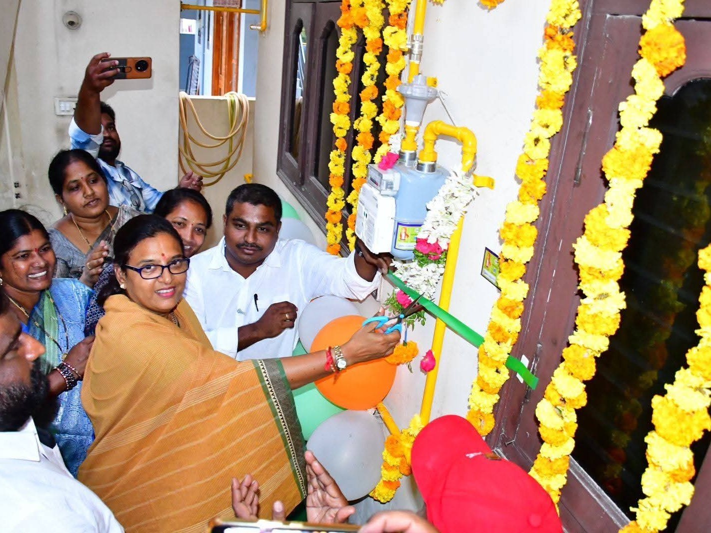 ‘అన్ని రంగాల్లో శరవేగంగా అభివృద్ధి చెందుతుంది’