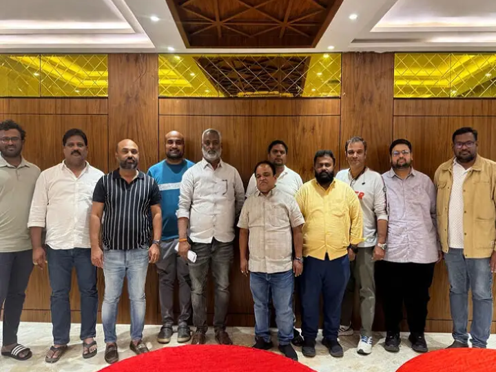 ‘స్విగ్గీ, జొమాటో సంస్థలపై చట్టపరమైన చర్యలు తీసుకుంటాం’