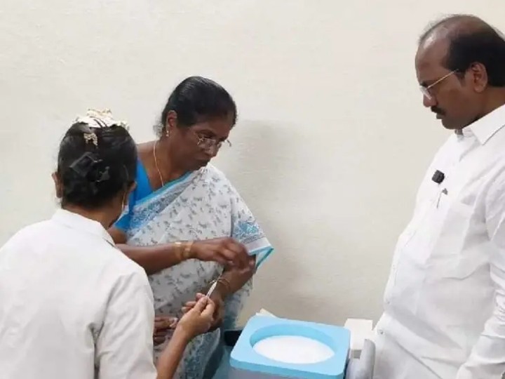 HPV వ్యాక్సినేషన్ కార్యక్రమంలో పాల్గొన్న ఎమ్మెల్యే