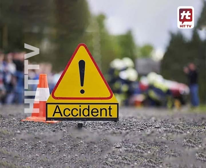 లారీ – బస్సు ఢీ.. డ్రైవర్ల ఘర్షణ.. అంతలోనే?