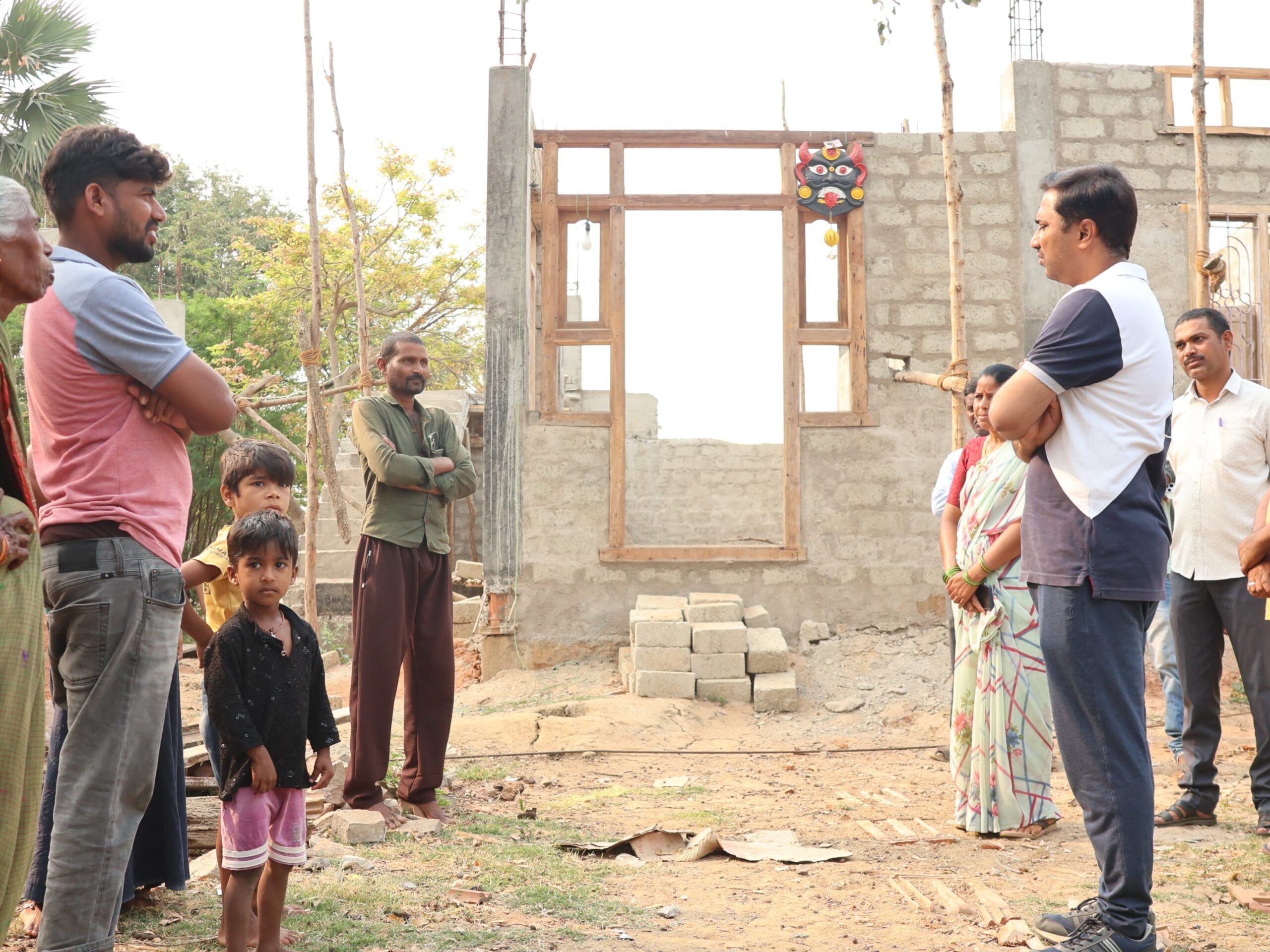 ‘ఇందిరమ్మ ఇండ్ల నిర్మాణాలు త్వరగా పూర్తి చేయాలి’