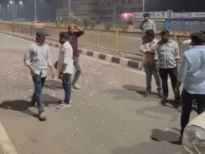 హైవేపై పుట్టినరోజు వేడుకలు.. ఆరుగురిపై కేసు..!