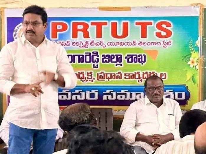 ‘ఉపాధ్యాయుల సమస్యల పరిష్కారానికి కృషి’