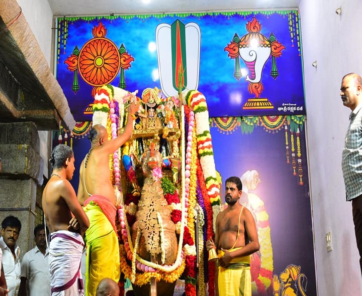 కదిరి బ్రహ్మోరథోత్సవంలో అపశ్రుతి