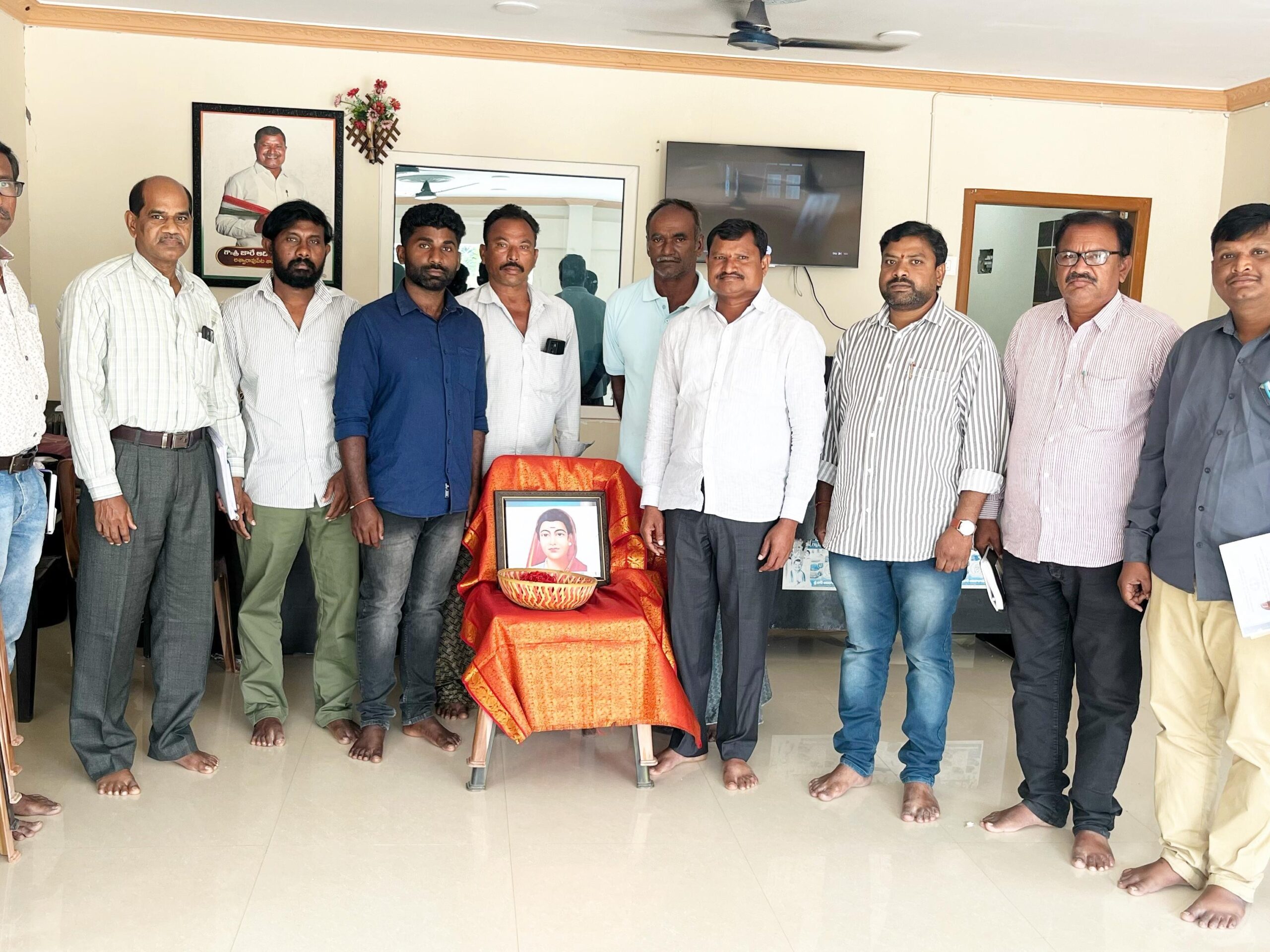 ‘మహిళల విద్యకు పునాది  వేసింది సావిత్రిబాయి’