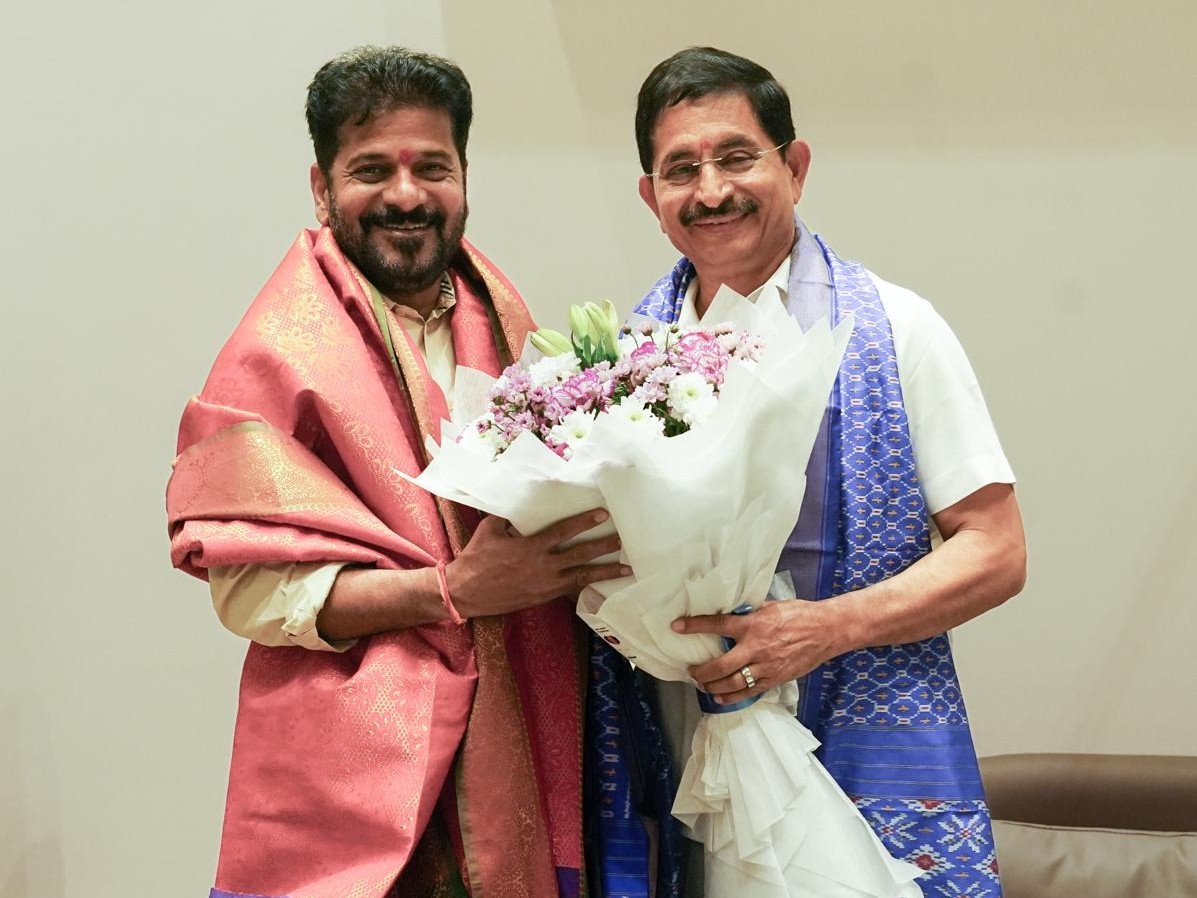 సీఎంను కలిసిన వేం నరేందర్