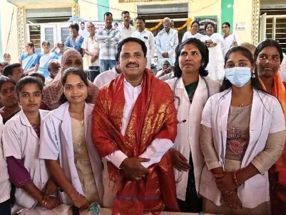 నూతన PHC భవనాన్ని ప్రారంభించిన ఎమ్మెల్యే