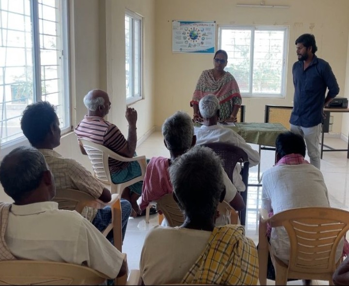 ‘ఊటపల్లిలో రైతులు ఈ-పంట నమోదు చేసుకోవాలి’