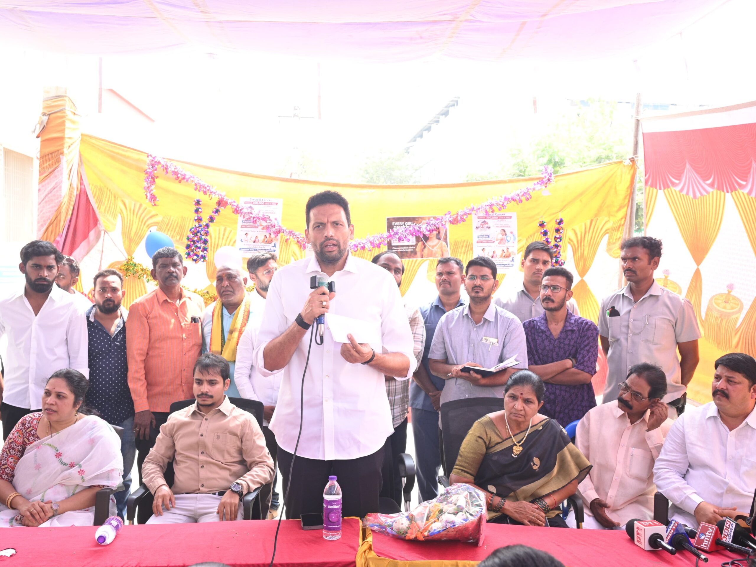 ప్రభుత్వ వైద్య సేవలు సద్వినియోగం చేసుకోవాలి: మంత్రి