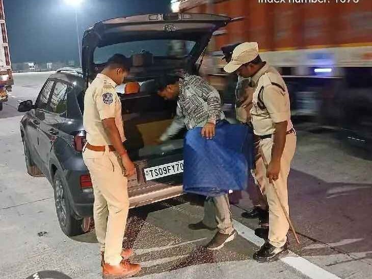 మామిళ్లగూడెం టోల్ గేట్ వద్దా వాహనాల తనిఖీలు