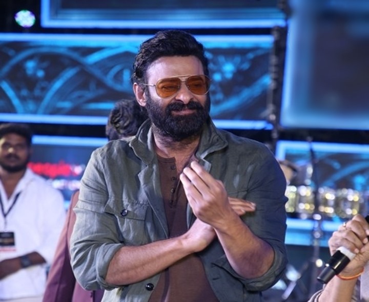 రామోజీ ఫిల్మ్‌ సిటీలో ‘ఫౌజీ’ సందడి