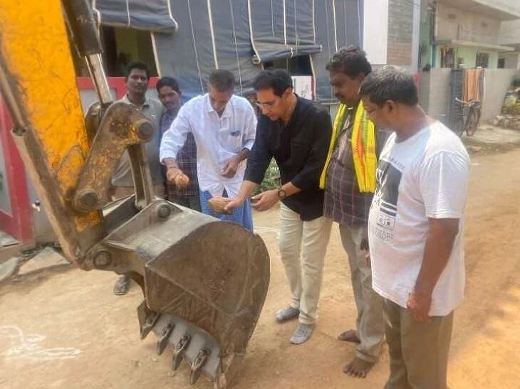 రూ.25 లక్షలతో రోడ్డు పనులకు శంకుస్థాపన