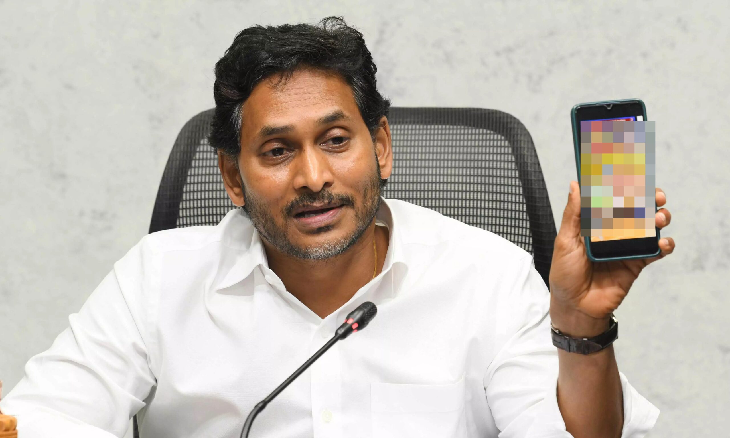 ‘కరోనా టైంలోనే ఆర్థిక వ్యవస్థ కంట్రోల్ తప్పలేదు’