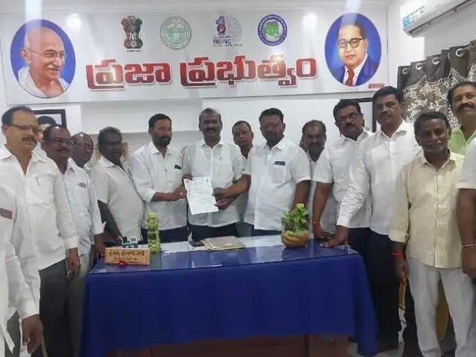 పెబ్బేరు బైపాస్ లో స్థలం కేటాయించాలని వినతి