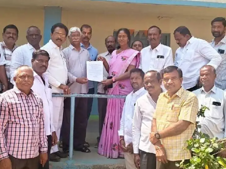 చదువుకున్న పాఠశాలకు రూ.కోటి విరాళం