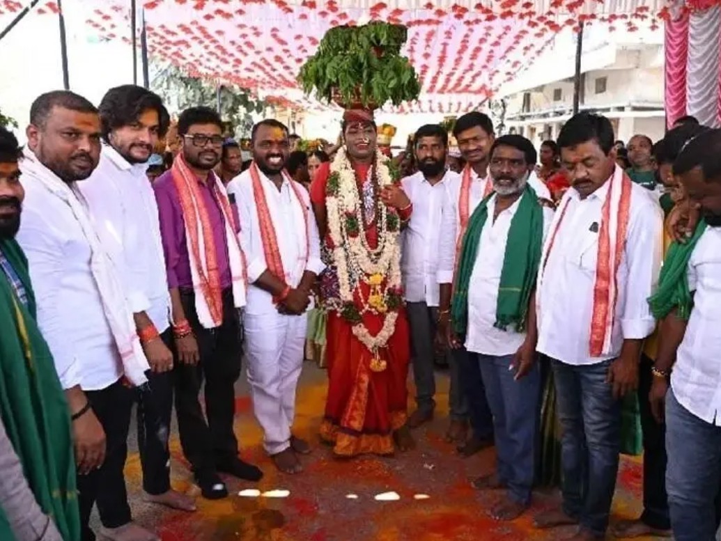 ఘనంగా పోచమ్మ తల్లి బోనాల జాతర