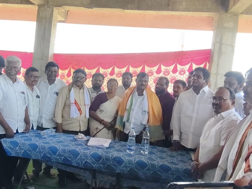 పెంచికల్ పేట్ కాంగ్రెస్ మండల అధ్యక్షుడిగా రాజన్న ఏకగ్రీవం