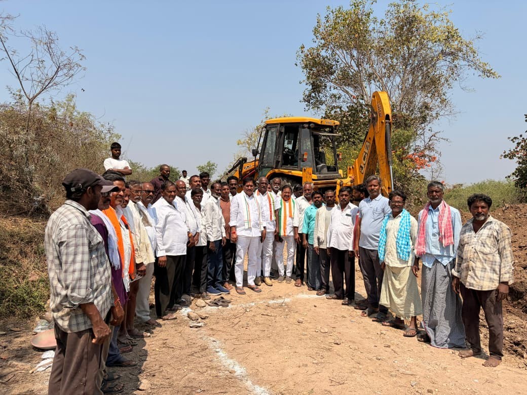 ‘గ్రామాల్లో మౌలిక వసతుల కల్పనకు కృషి’