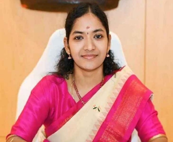 చించినాడ బ్రిడ్జిపై రాకపోకల నిలిపివేత