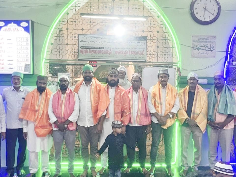 జామా మసీదులో ఇఫ్తార్ విందు..