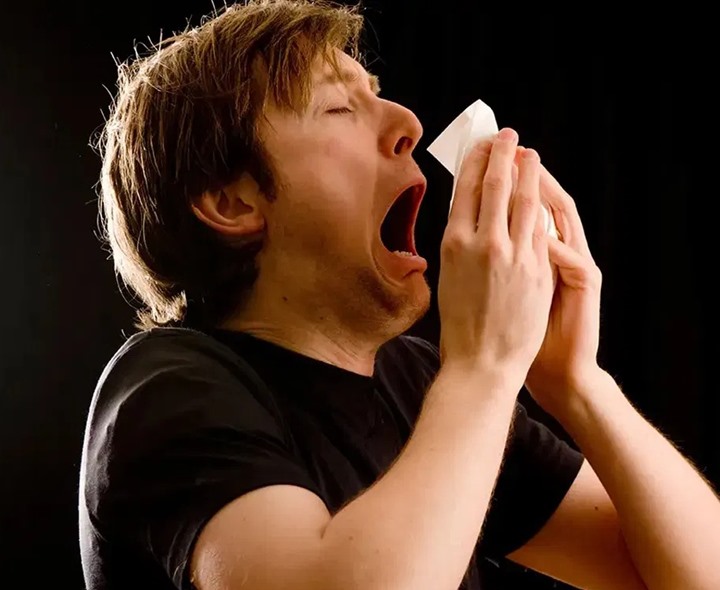 తుమ్ములు ఎందుకు వస్తాయి? కారణాలివే!