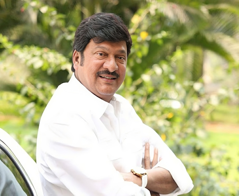 రాజేంద్రప్రసాద్ సారీ చెప్పాలని డిమాండ్