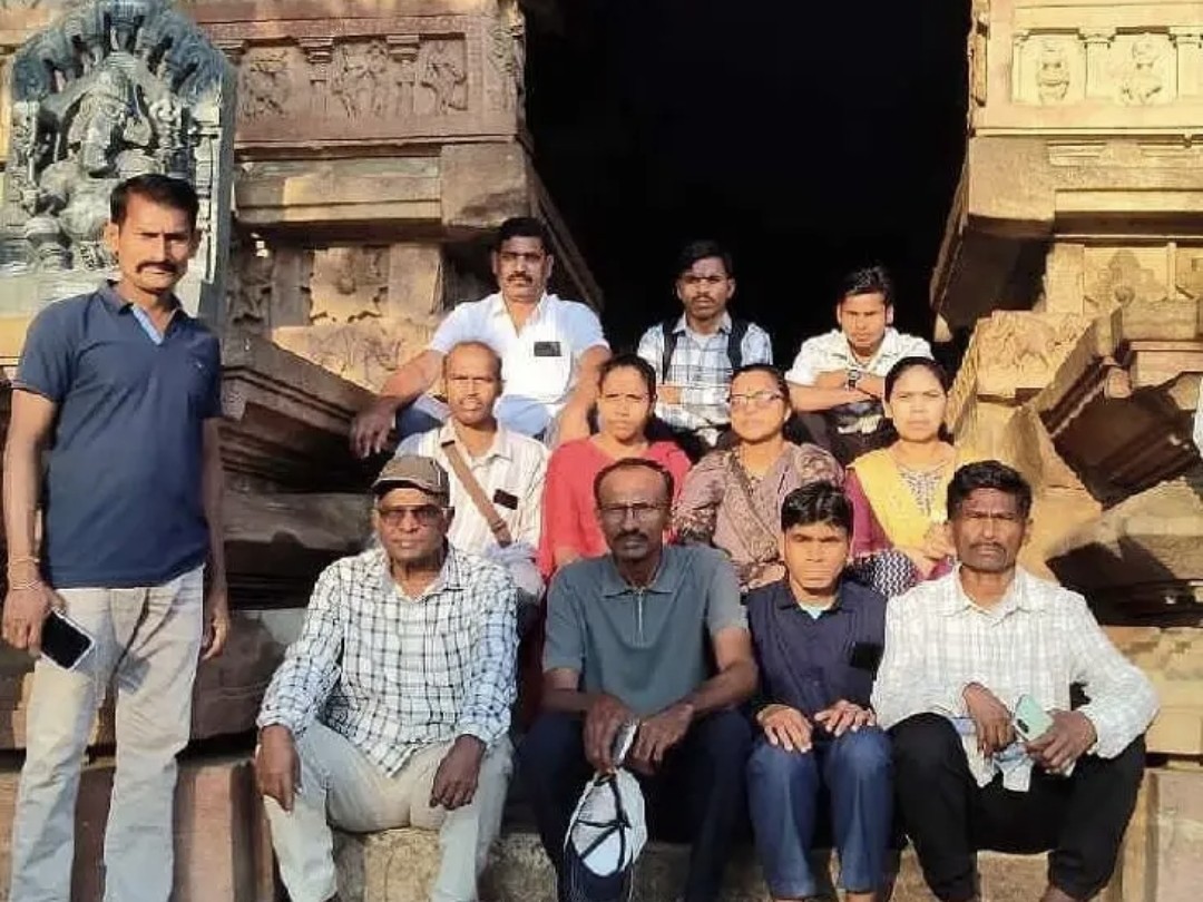 రామప్ప శిల్పకళపై ఆశన్న ప్రశంసలు