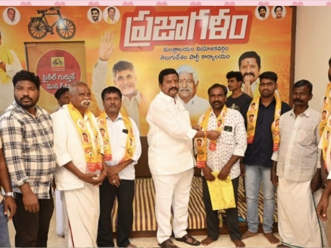 వైసీపీకి షాక్… టీడీపీలోకి చేరికలు..!