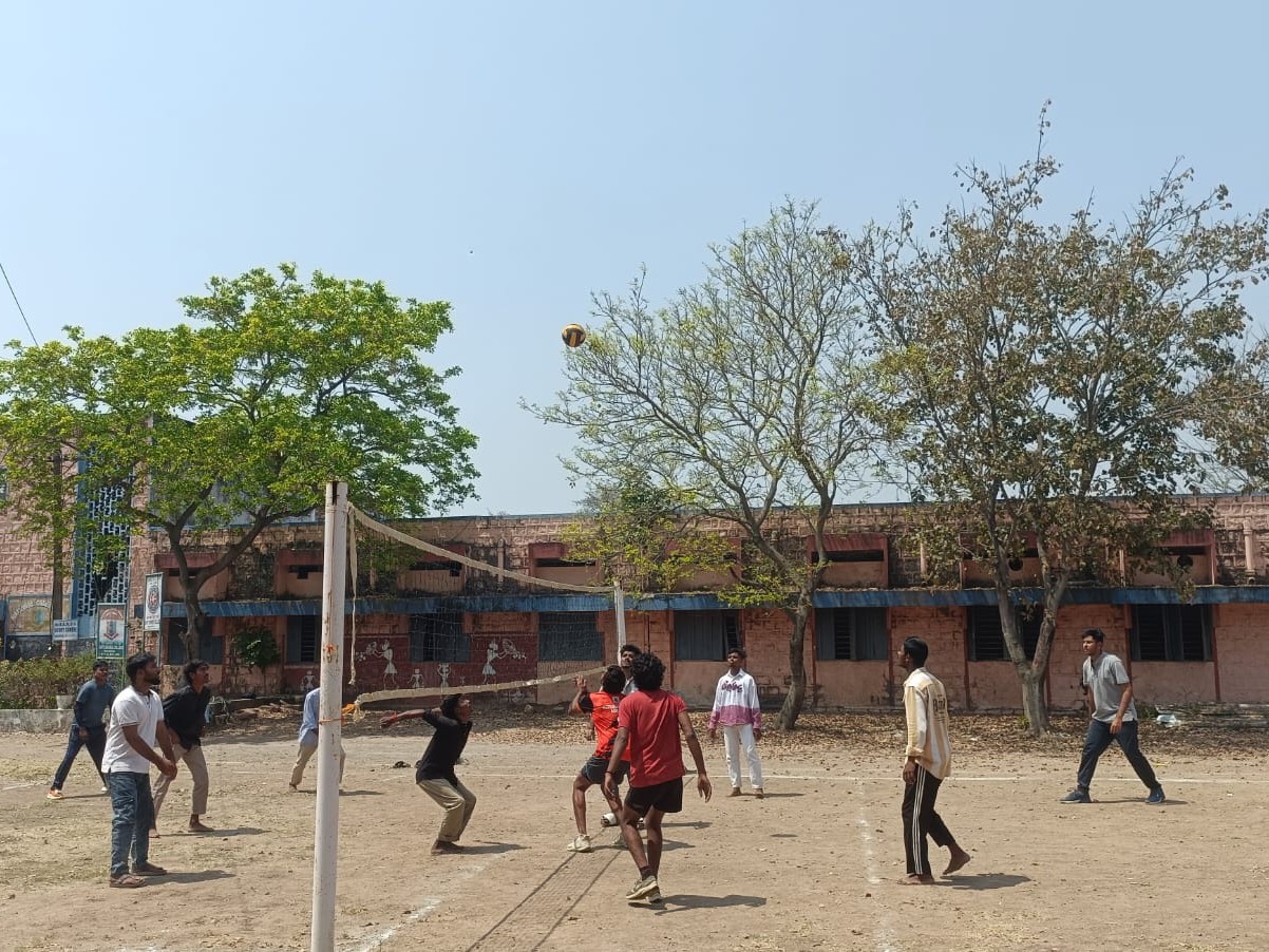 క్లస్టర్ బ్లాక్ స్థాయి క్రీడా పోటీలు ప్రారంభం