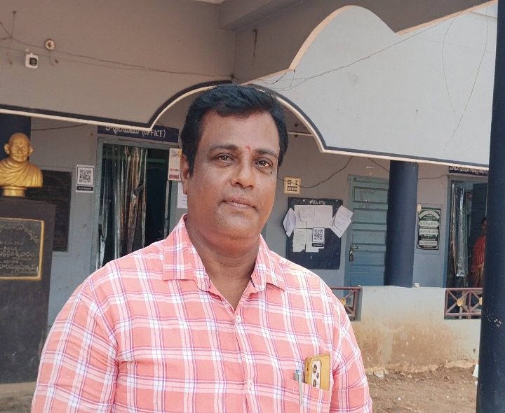 పంచాయితీ ఇంఛార్జ్ అభివృద్ధి అధికారిగా బొడ్డు రవి