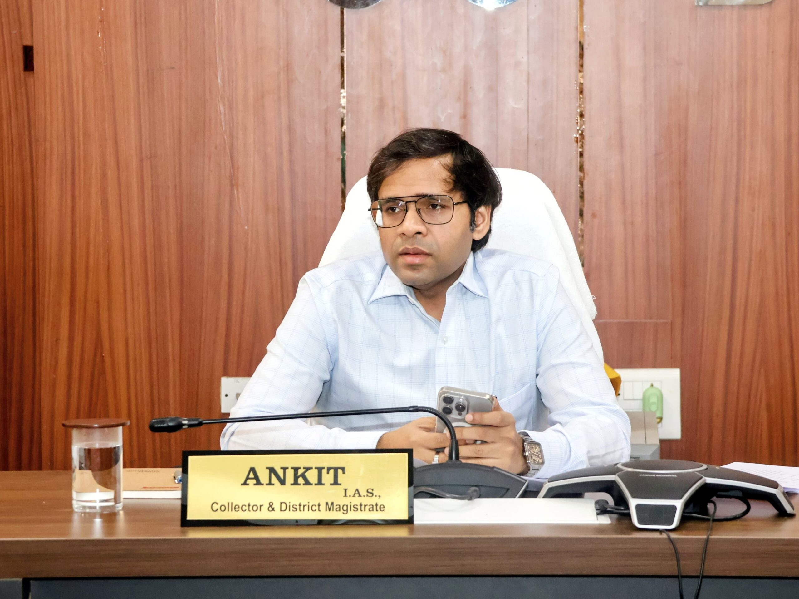 ‘గ్యాస్ అక్రమ నిల్వలపై కఠిన చర్యలు తీసుకుంటాం’