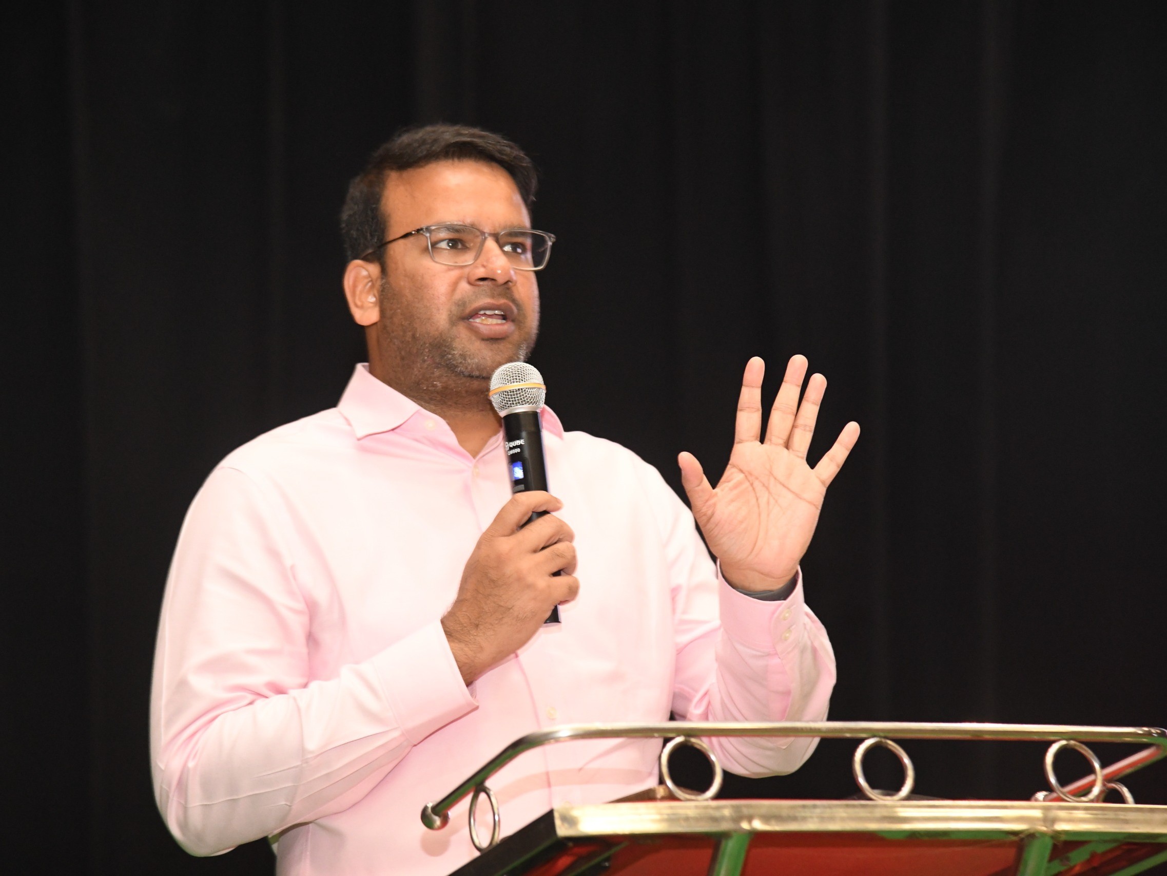 ‘విశాఖకు మొదటి స్థానం లక్ష్యం’