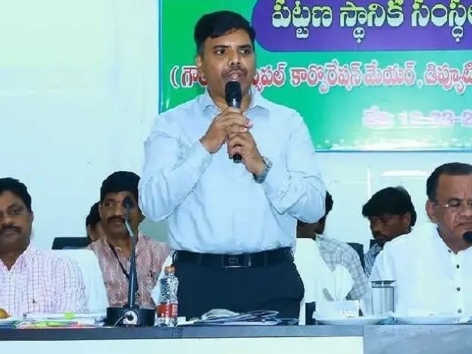 క్షేత్రస్థాయిలో సమస్యల పరిష్కారమే లక్ష్యం: కలెక్టర్
