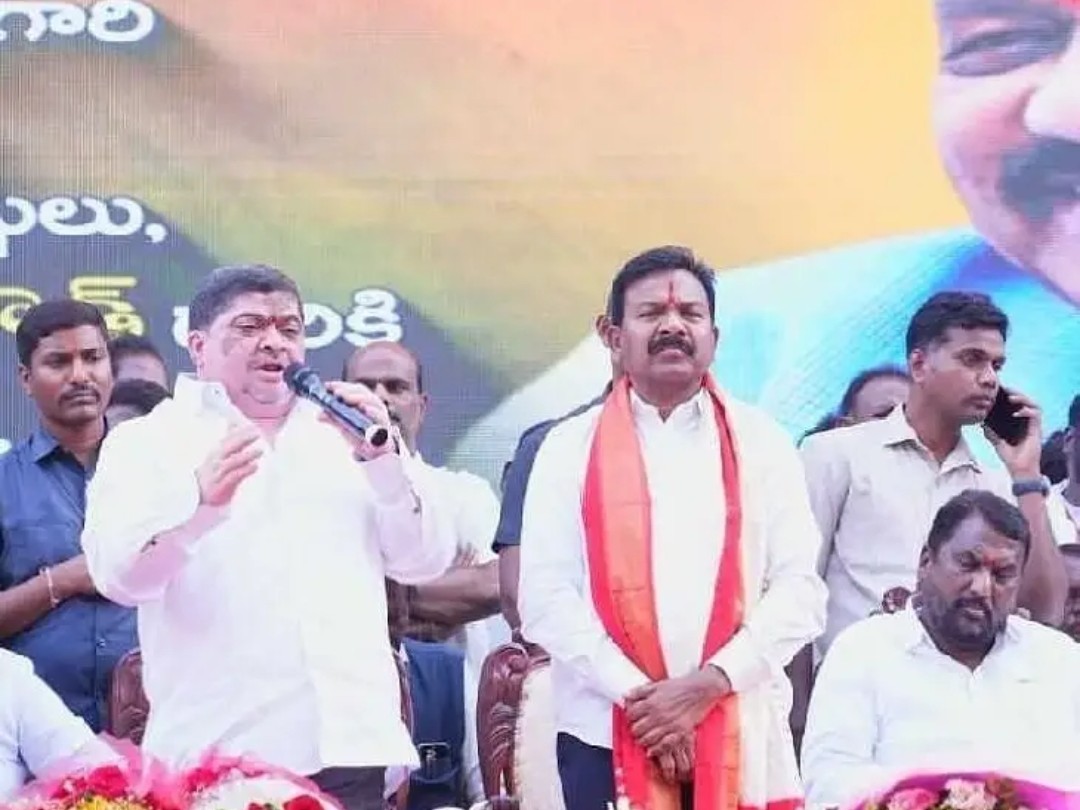 ఎమ్మెల్యేకు శుభాకాంక్షలు తెలిపిన మంత్రులు