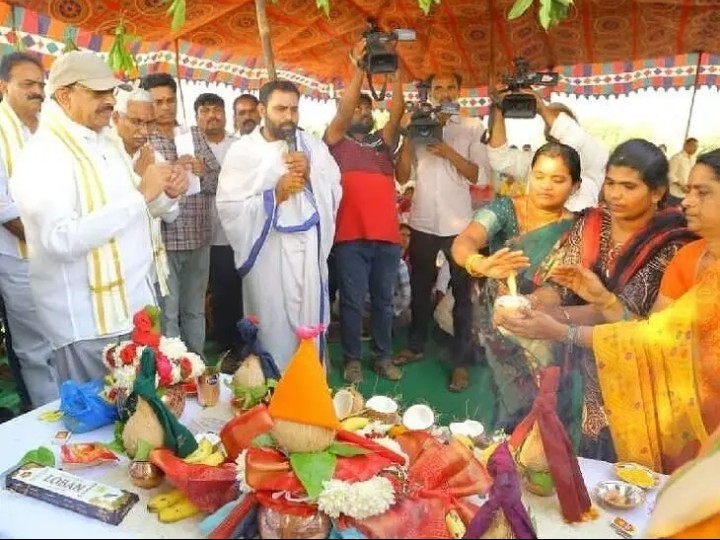 లక్షలు వసూలు చేసిన వారిని వదిలేది లేదు: మంత్రి