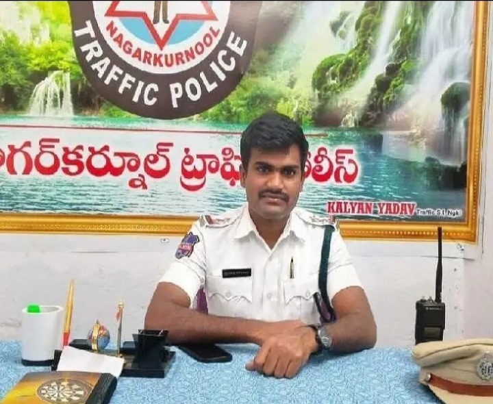 ట్రాఫిక్ నిబంధనలను పాటించాలి: ఎస్సై
