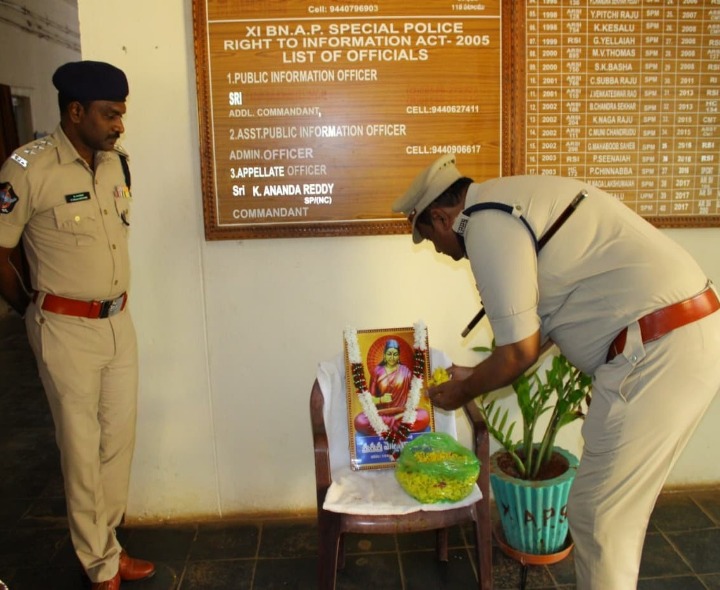 ఘనంగా కవయిత్రి మొల్ల జయంతి వేడుకలు