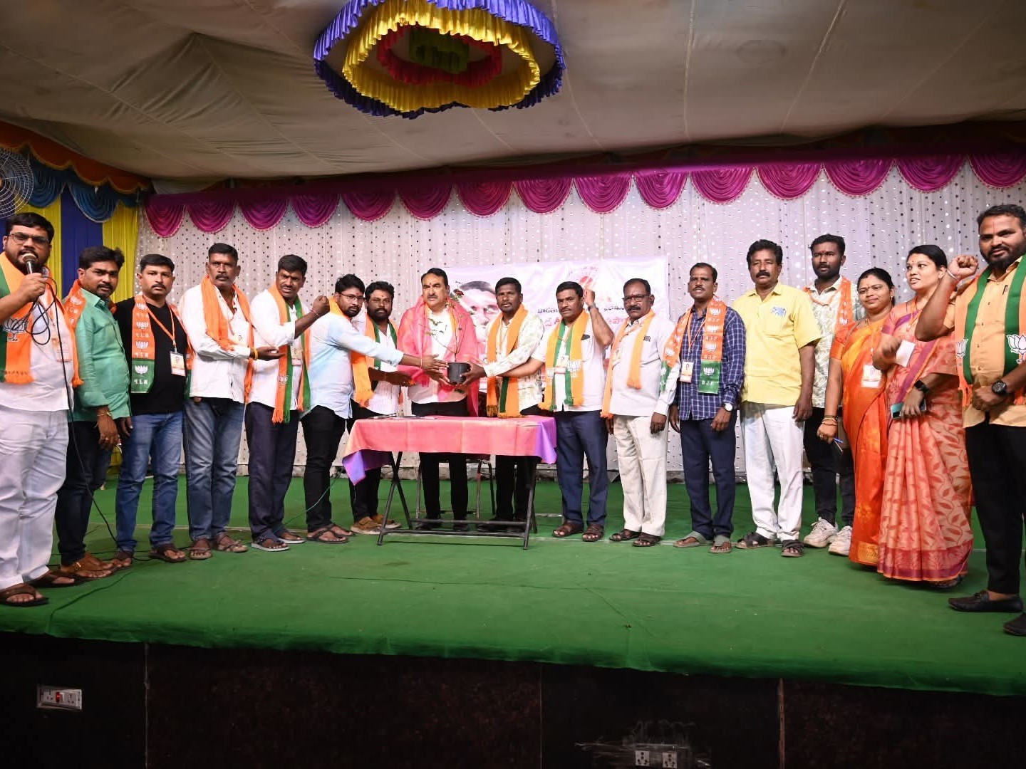 క్షేత్రస్థాయిలో BJPని బలోపేతం చేయాలి: ఎర్రబెల్లి