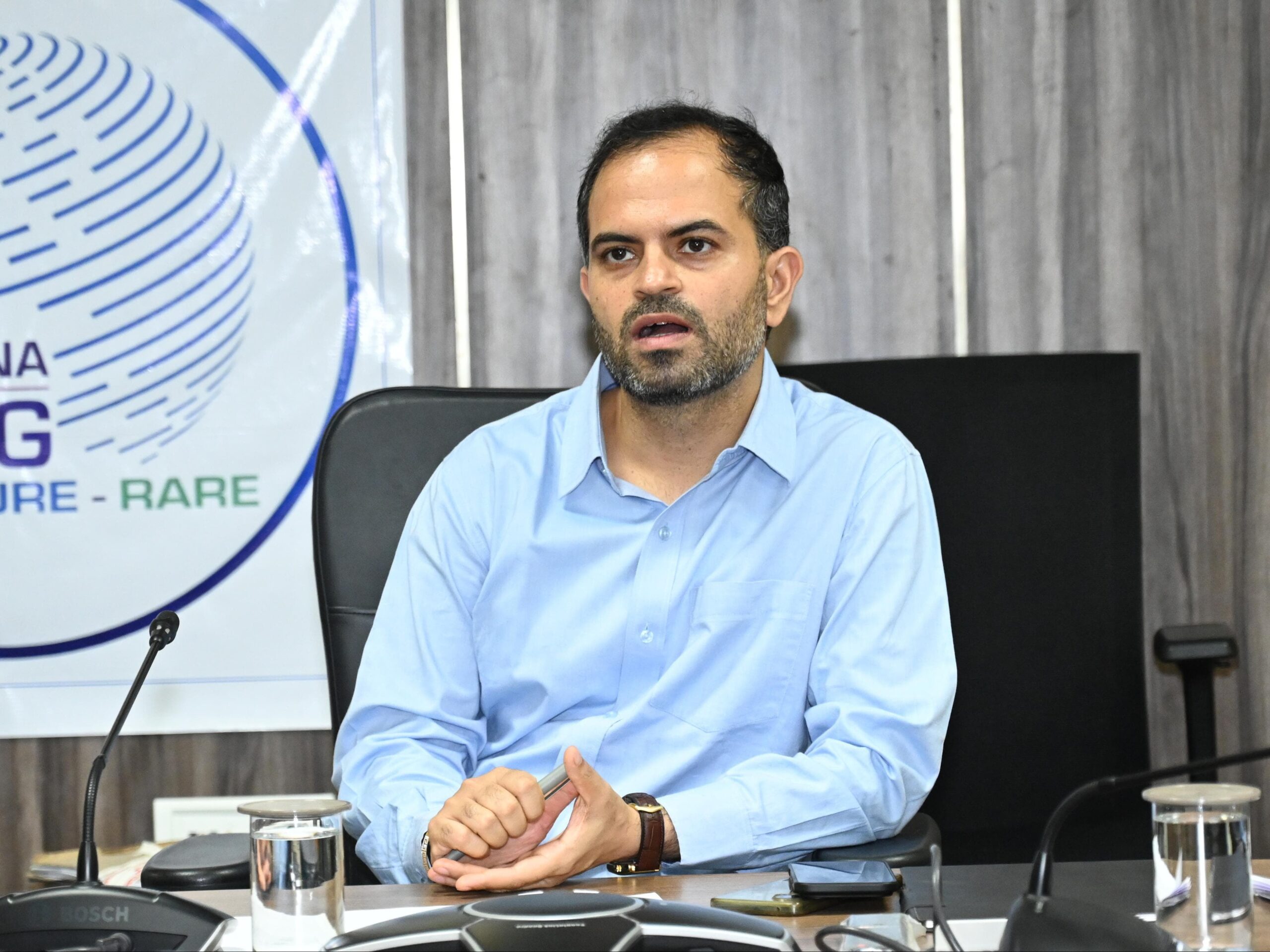 విద్యార్థులకు శుభాకాంక్షలు తెలిపిన కలెక్టర్